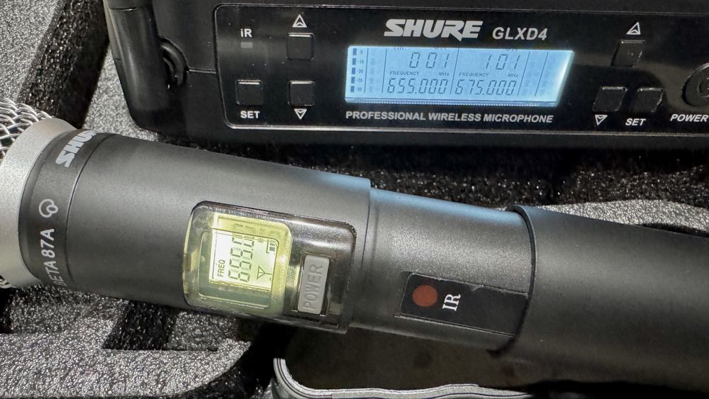 Shure GLXD, радіомікрофон з двома ручними мікрофонами Beta87