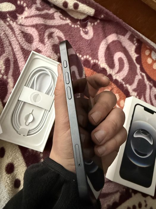 Iphone 16e black 128 gb