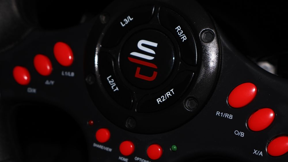 Volante + Pedais SUBSONIC