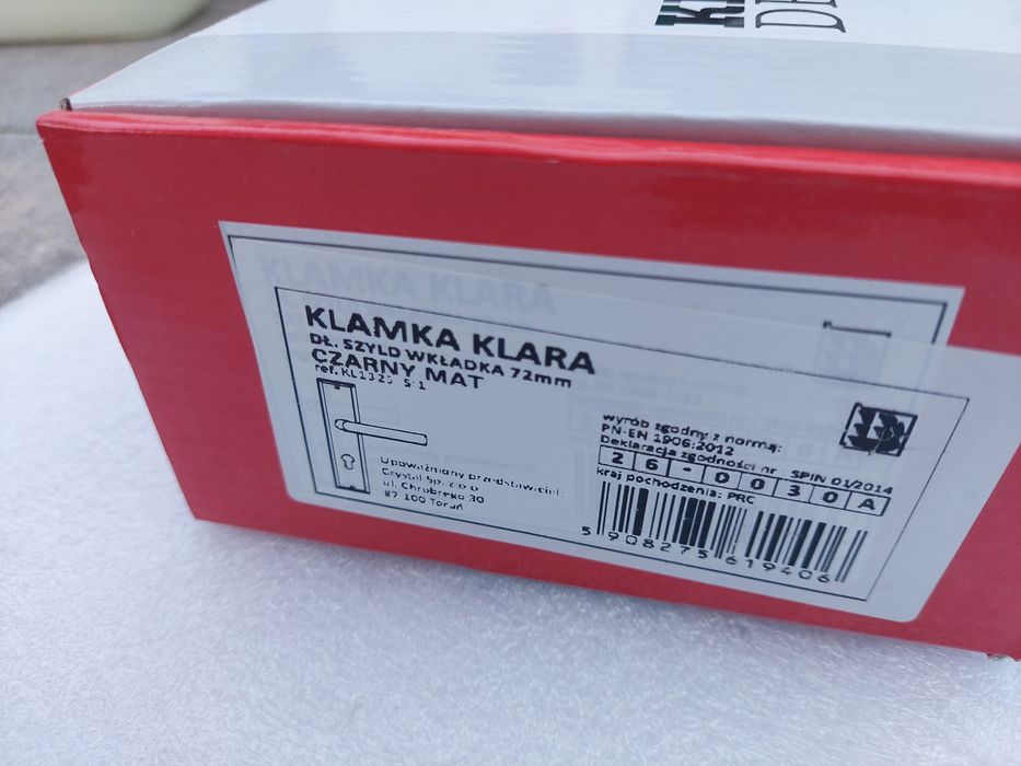 Klamka czarna lub satynowa 72mm drzwi zewnetrzne