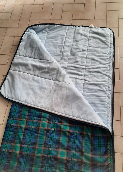 Conjunto para campismo - Tenda iglo, Colchão e Saco-cama