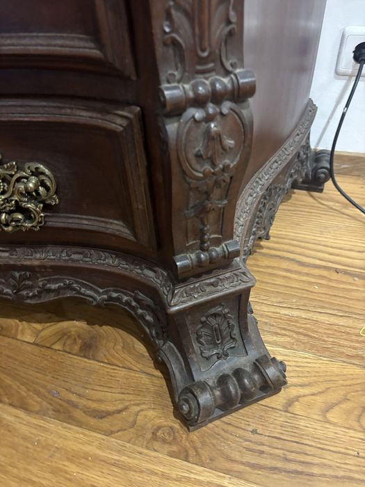 Conjunto mesinhas + comoda