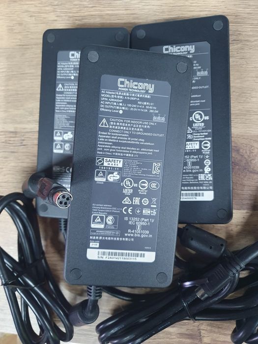 Зарядка зарядное блок живлення Chicony Clevo MSI 280w 4pin оригінал