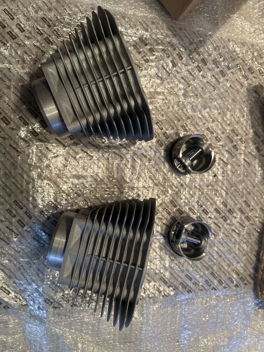 harley sportster 883 cylindry cylinder tłok tłoki 16545-04 22640-04a D132