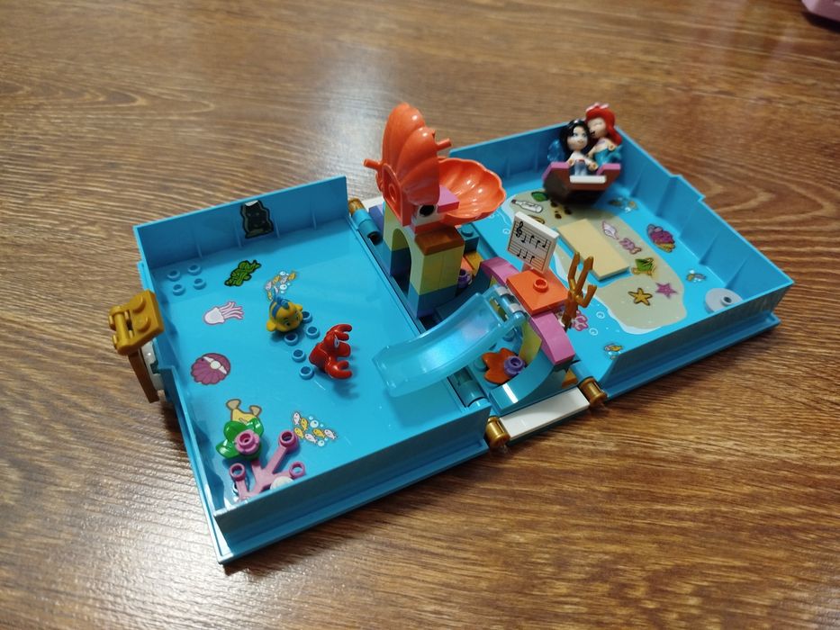 Arielka LEGO 43176 komplet
