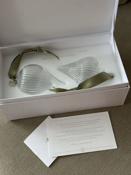 Скляні шари Van Cleef