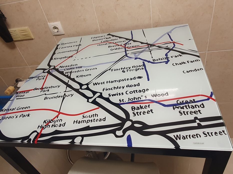 Mesa alta de cozinha