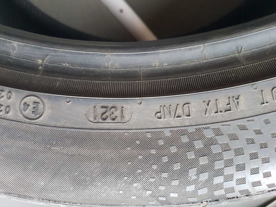 Літні шини 2 шт. 315/40 R21 Continental SportContact 6