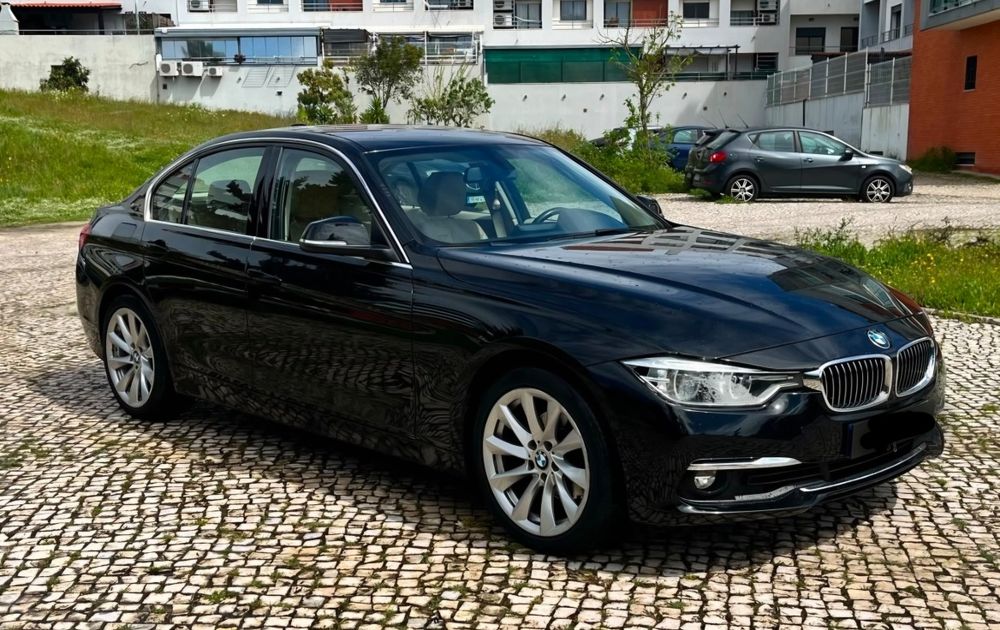 BMW 330e Luxury Line – 252 cv – 2016  plug-in particular