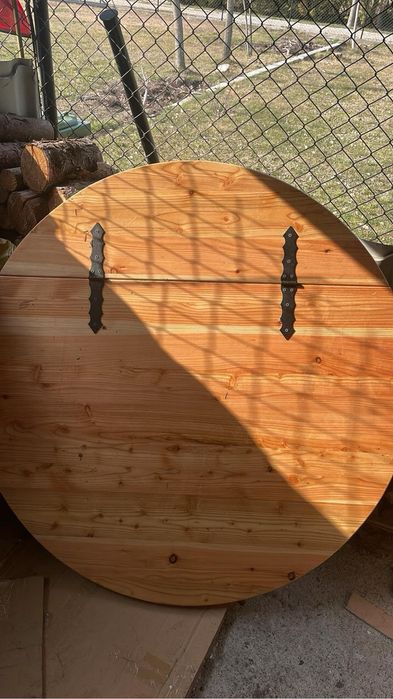 okrągła klapa na szambo/studnie o średnicy 122cm