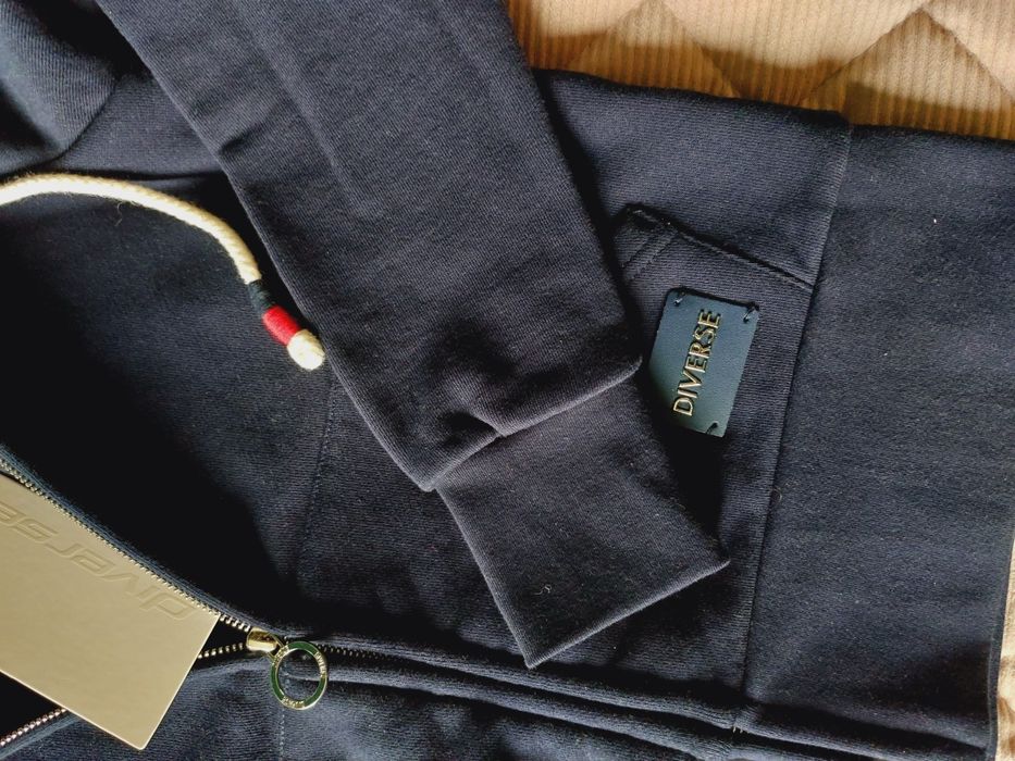 Nowa bluza Diverse