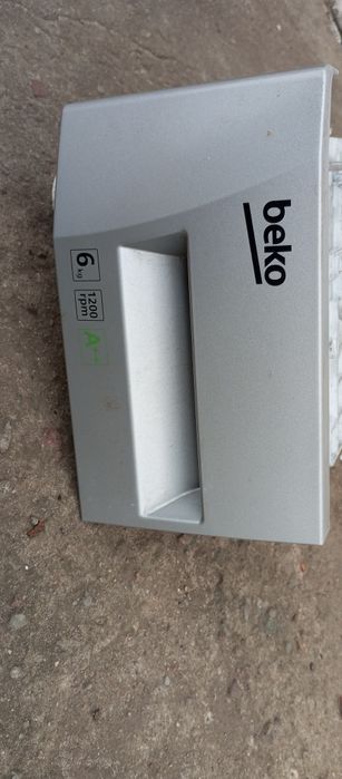 Szufladka proszku zasobnik detergenty płyn  pralki Beko WMB61242 PTMS