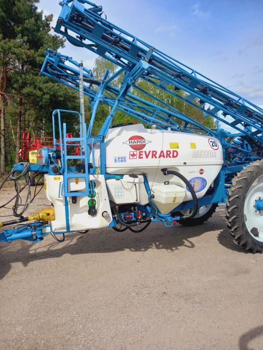 Opryakiwacz evrard meteor  hardi. 2800l/24m skrętny dyszel