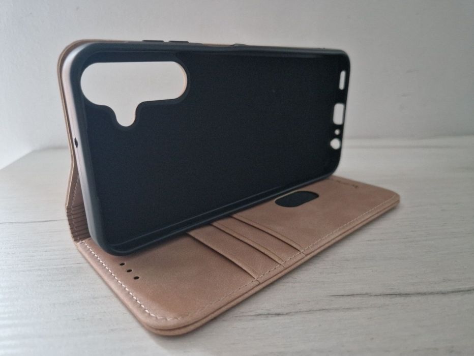 Kabura Wonder Smart do Samsung Galaxy M35 5G cappuccino