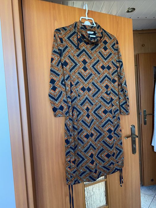 Sukienka damska jesienna