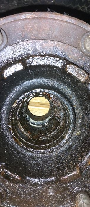 Дві різні ступіци газ 52-53