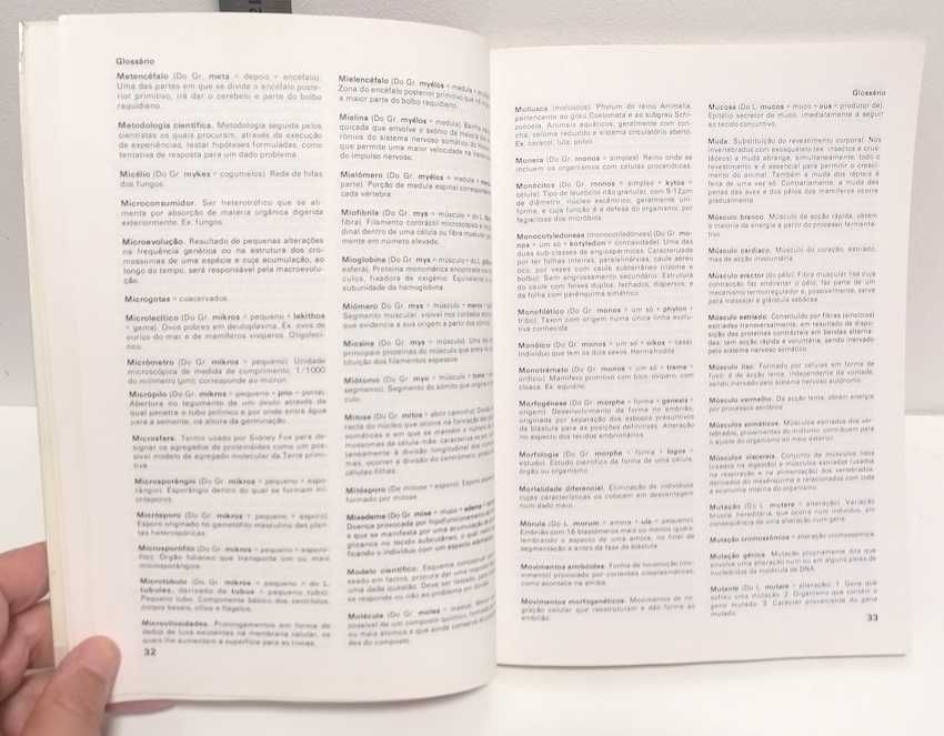 O Mundo Biológico, Volume IV, 12.º ano de Biologia (glossário, testes e respostas)