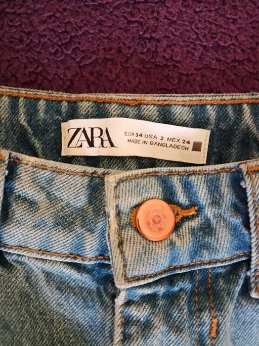 Spodnie mom jeans firmy Zara