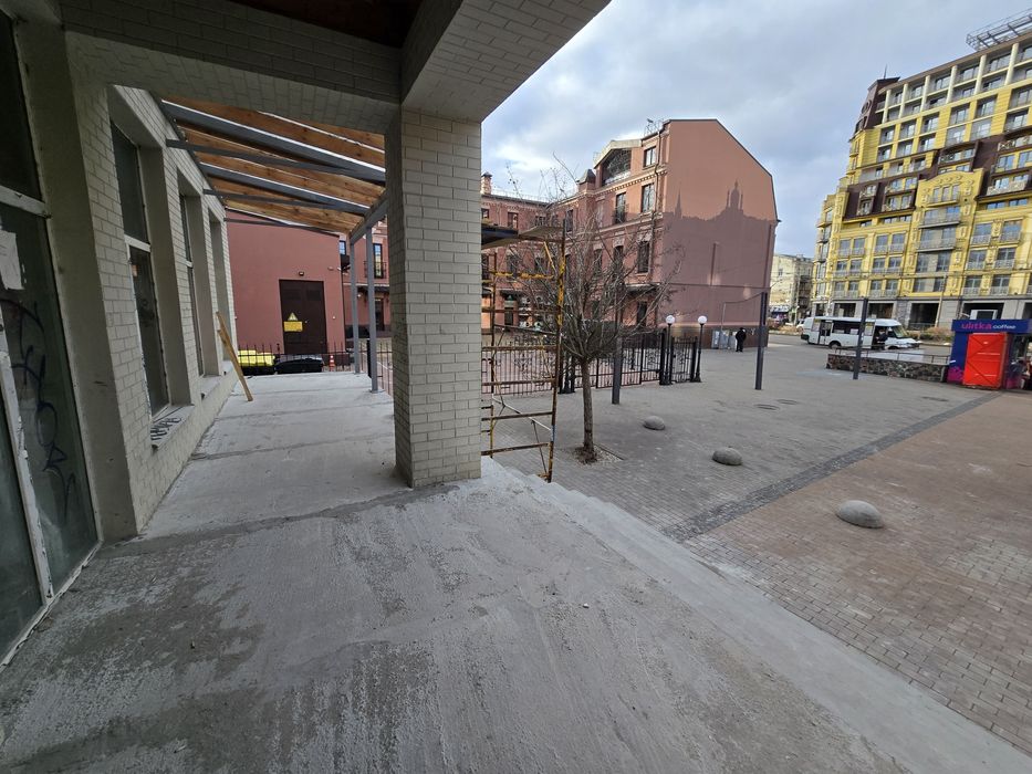 Продаж 408 м2 будівля ресторан магазин клініка Верхній Вал 30К