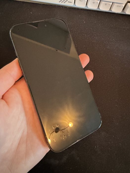 Okazja, jak nowy! Iphone 15 Pro