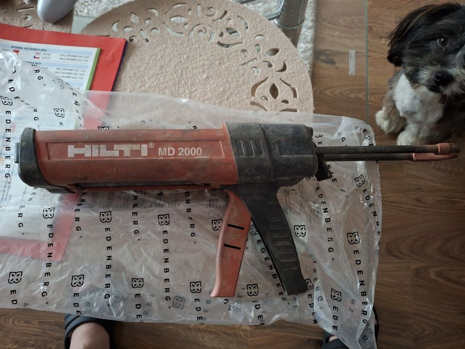 Pistolet Hilti do kotwy hemicznej