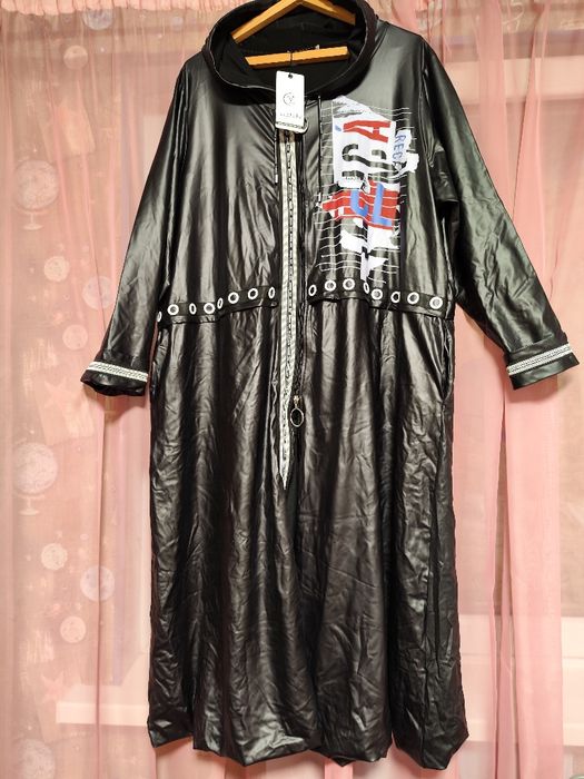 Продаю новий легкий плащ турецької фірми Vestido великого розміру