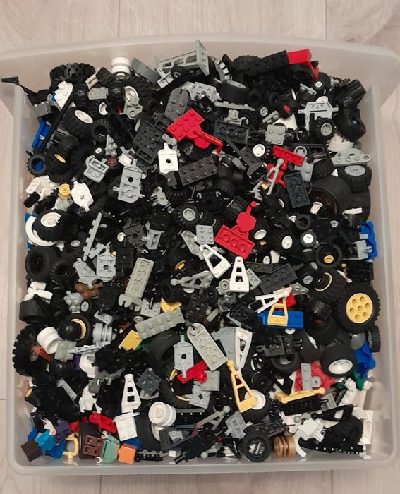 LEGO Różne zestawy + mix klocków