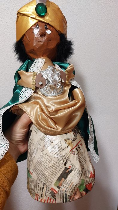 Figura Rei Mago feito à mão