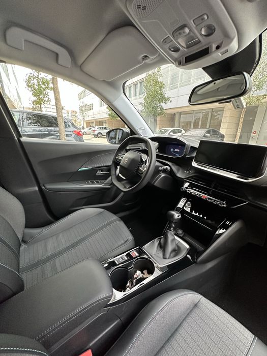 Peugeot 2008 PureTech Allure 1.2 Ano 2022