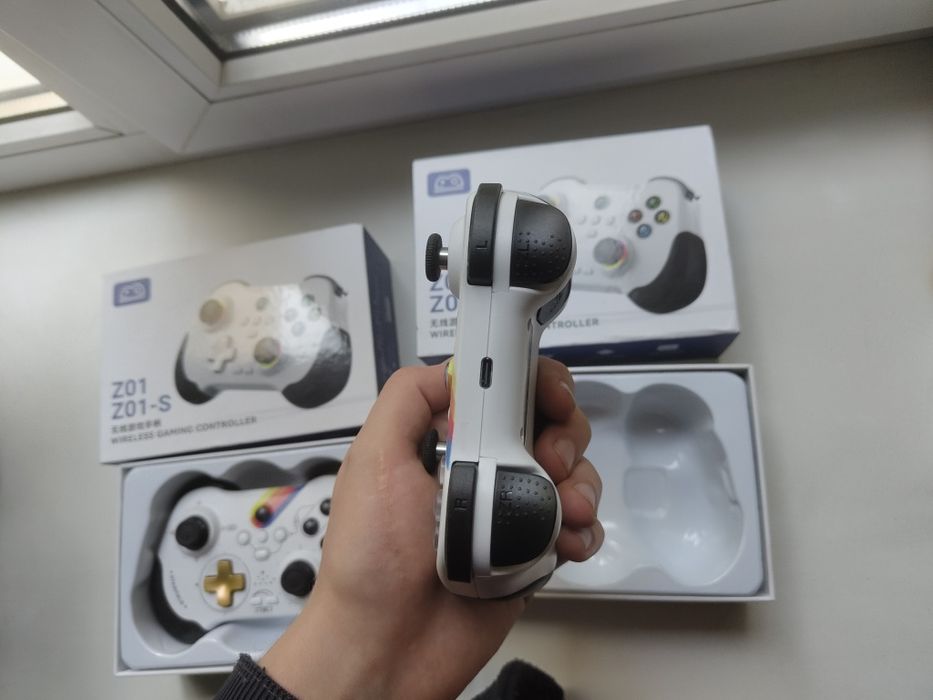 Беспроводной игровой контроллер ZO1