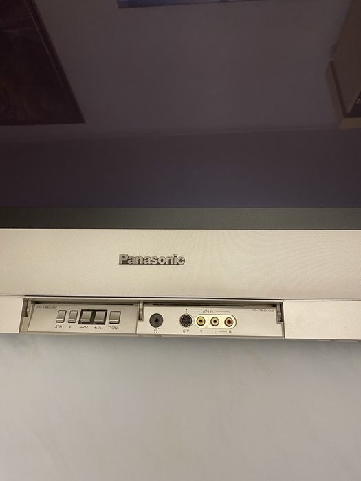 Телевизор 42 дюйма плазмовый VIEГЛ Panasonic TH42PV60R рабочий