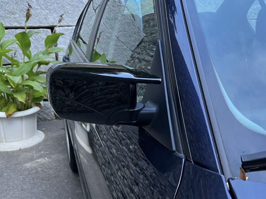 М накладки на зеркала заднего вида BMW E46 карбон черные