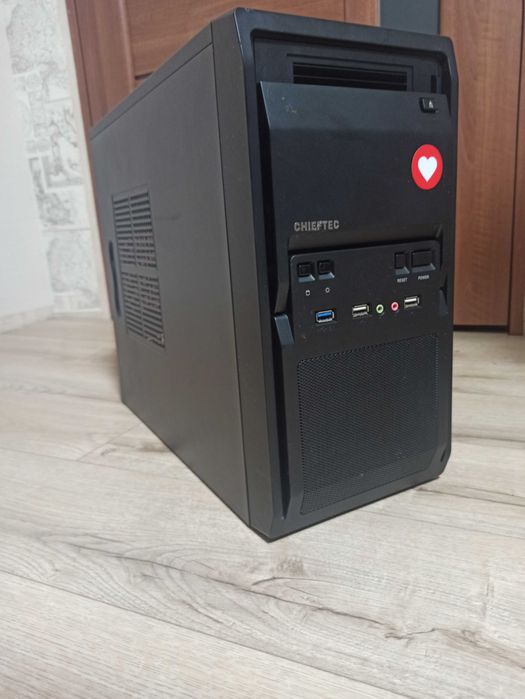 Комп'ютер на нових комплектуючих!