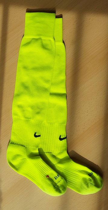 Getry pilkarskie Nike 31-35 rozmiar