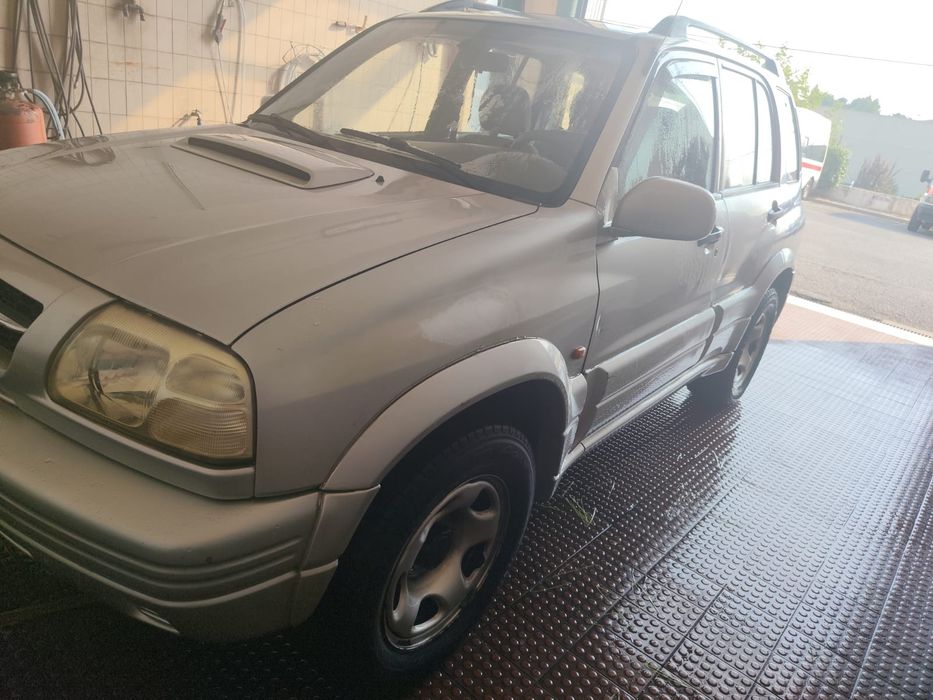 Vendo suzuki grande vitara impecável