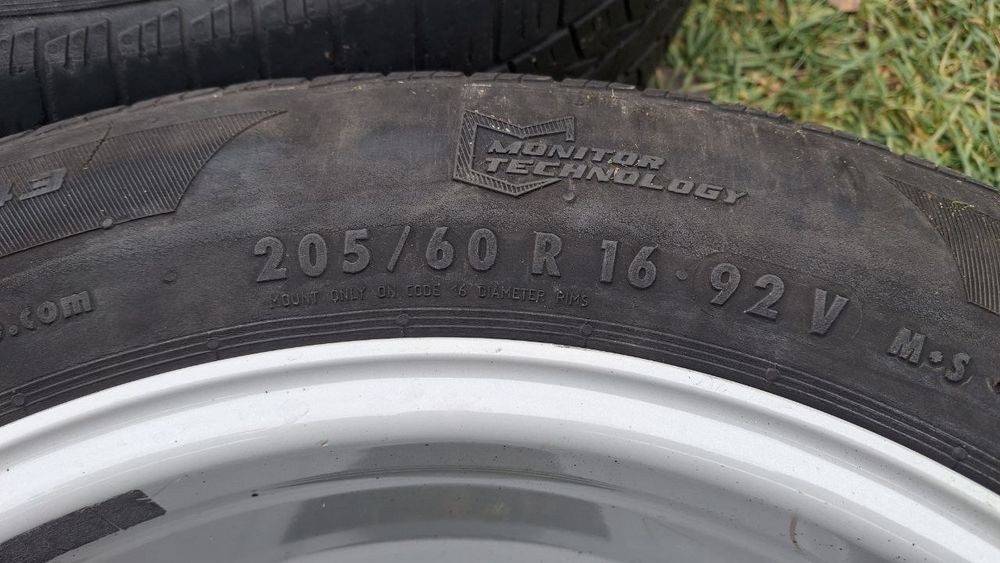 Диски  R16.         .