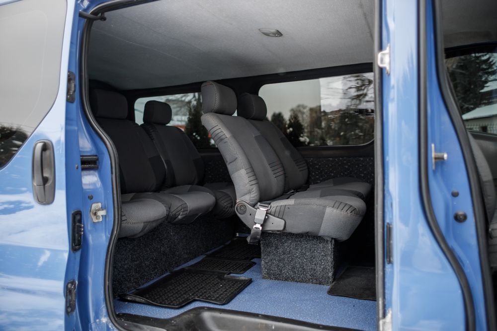Продам Opel Vivaro Long 1.9 Пасажир 9 місць