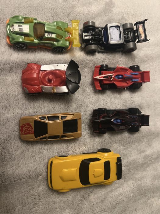 Хот вілс Hot Wheels металеві машинки оригіналні