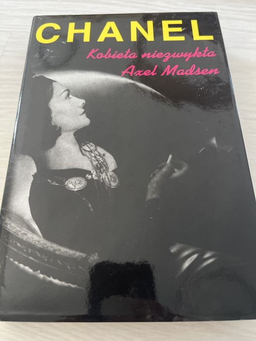 Axel Madsen Chanel kobieta niezwykła