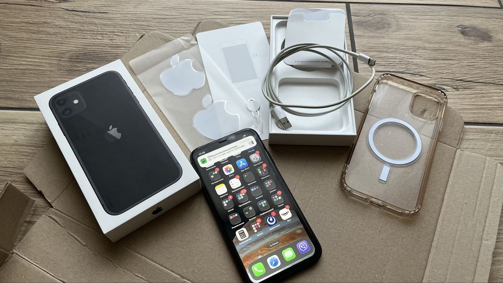 iPhone 11 на 64ГБ( айфон 11 )