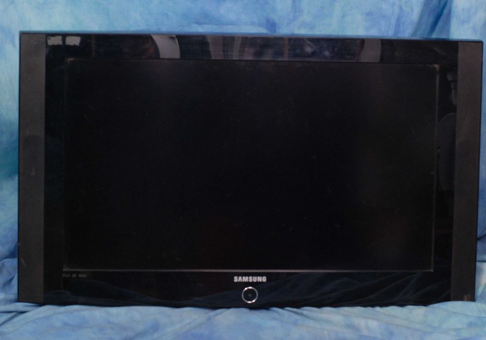 телевізор Samsung 32'