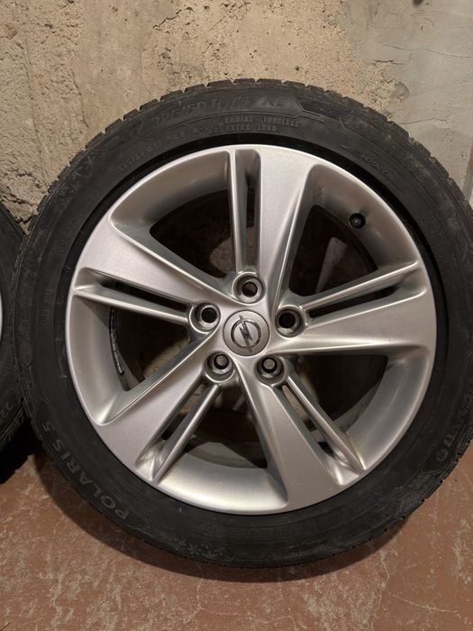 Sprzedam komplet alufelg 17" z rozstawem 5x115