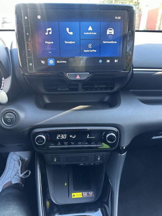 Прокат авто аренда гибрид тойота Ярис hybrid 2024 г.