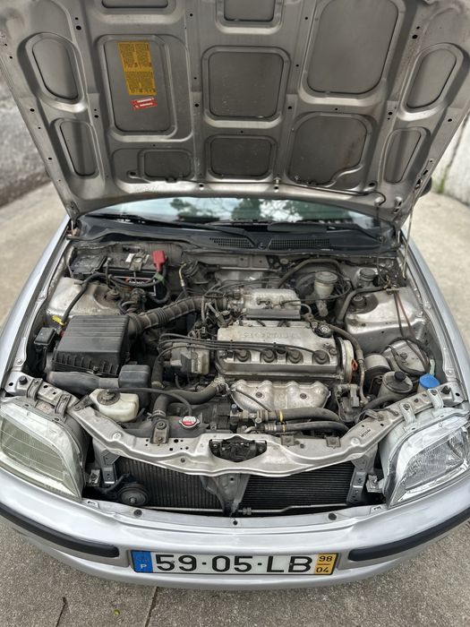 Honda Civic 1.5i ls vtec