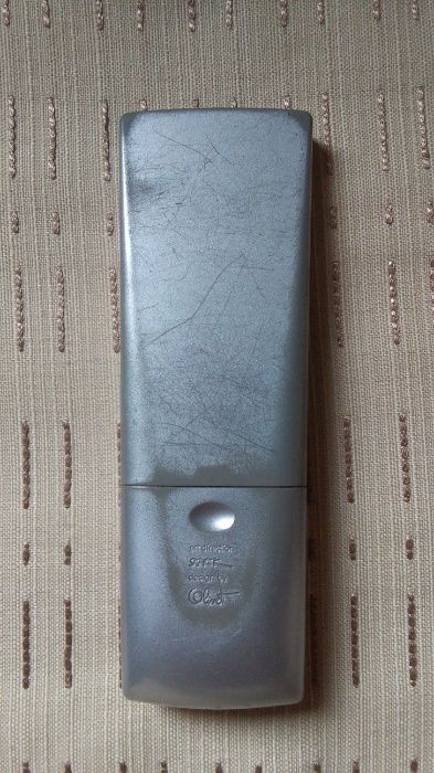 Oryginalny pilot Thomson RCT4130 -TV/VCR/DVD/HIFI