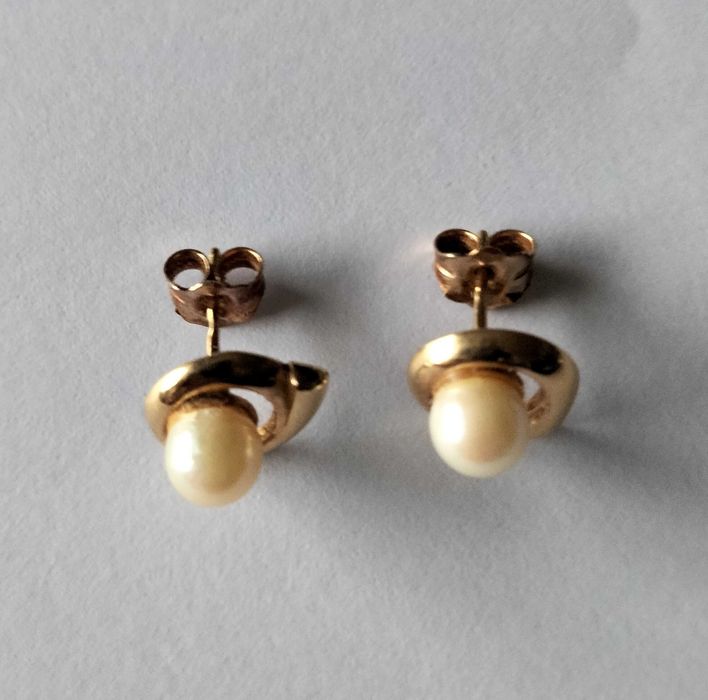 Brincos em ouro Português amarelo 800 (19,2Kt) com perola de 55mm