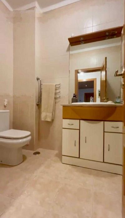 Apartamento T3 com parqueamento
