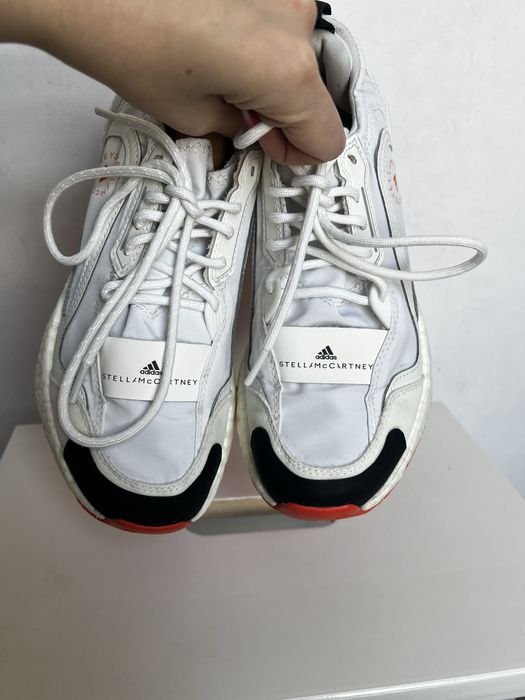 Білі жіночі кросівки Adidas x Stella McCartney