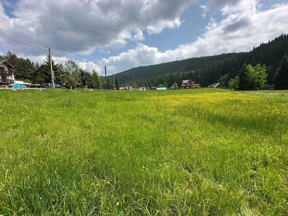 Вигідна пропозиція в першій лінії ділянка в Поляниці поруч з Буковелем