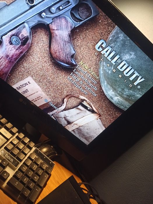 Konsola Ps3 super slim 500GB HEN + PAD oryginał + monitor LG 22"